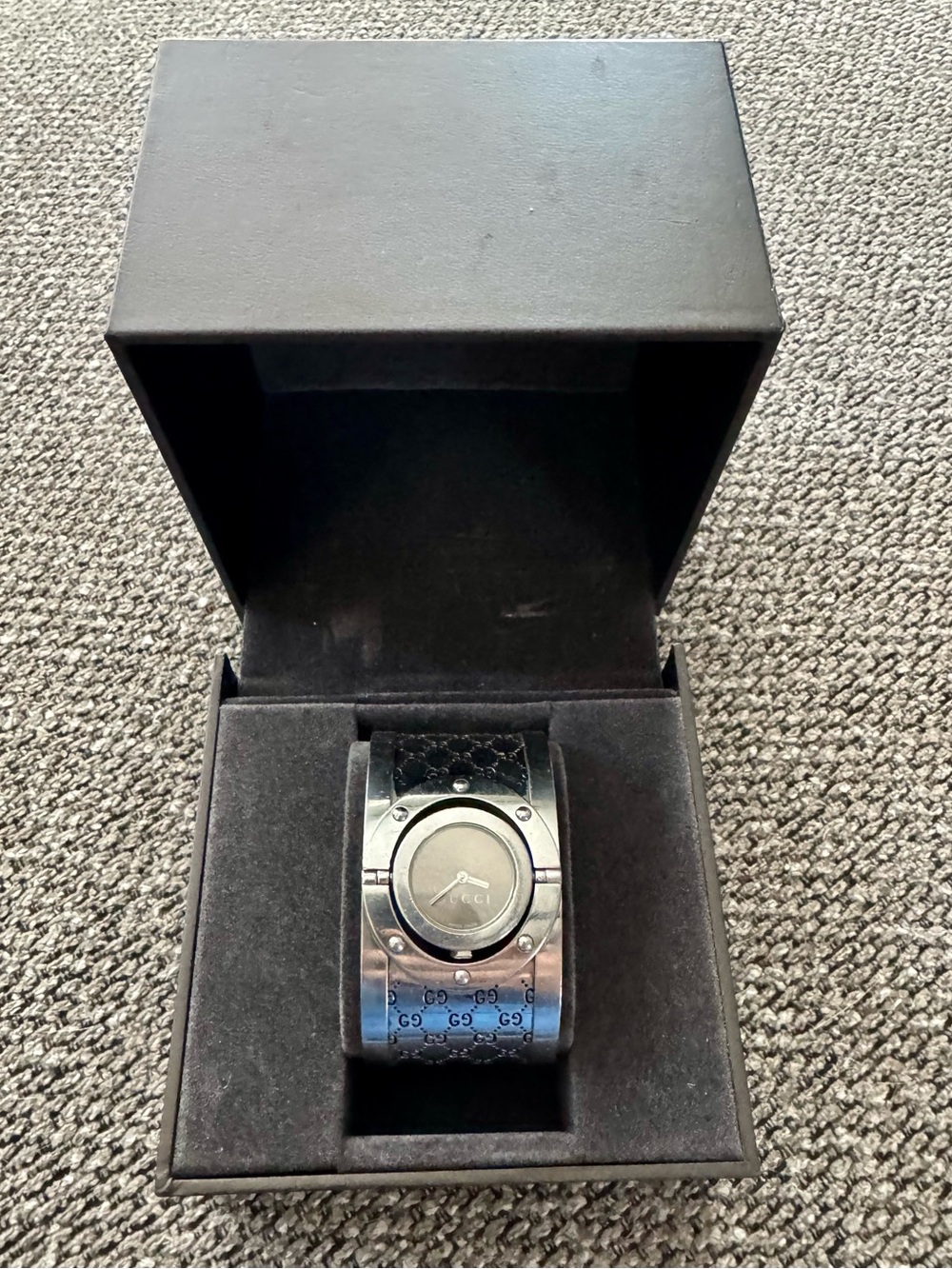 Gucci Twirl Stainless Steel Watch with Patterned Band